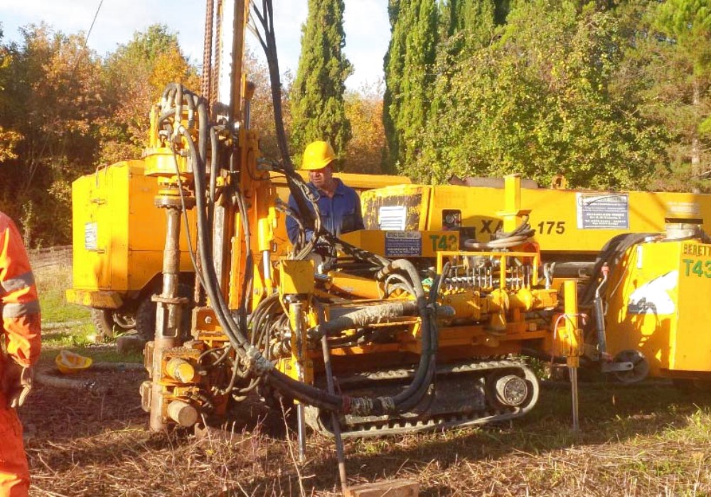 SONDAGGI GEOGNOSTICI
Sondaggi geognostici, ambientali, ricerca acqua